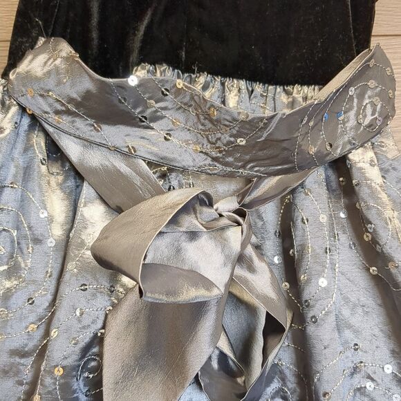 American Princess Formal Velvet Dress Girls Size 4 - Picture 5 of 9